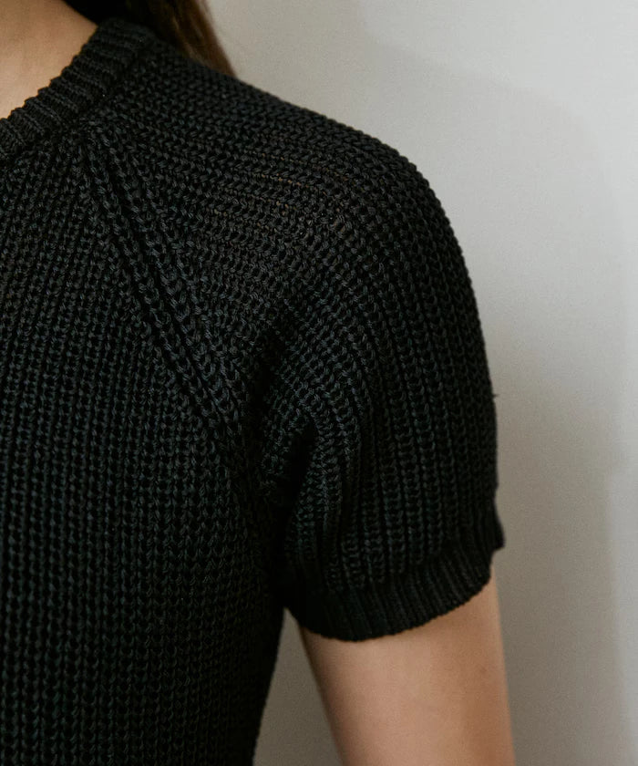 Compact Summer Knit with Purl Stitch - Limited Expansion