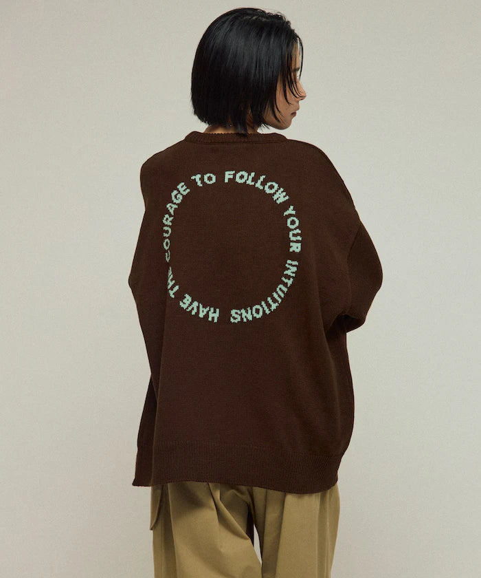 Sweat-like Lettered Knit / Jacquard Knit
