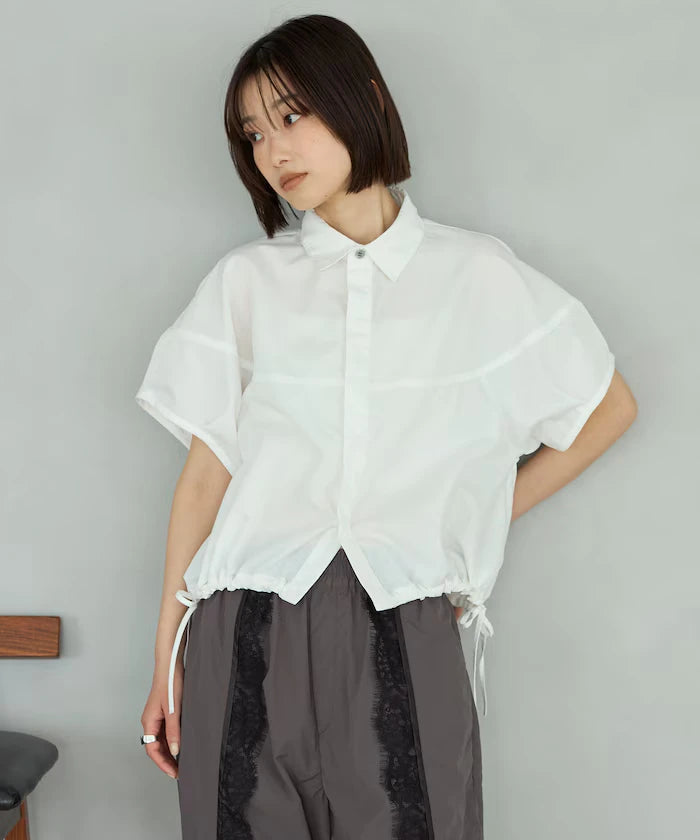 Switch Short Sleeve Hem Code Blouse