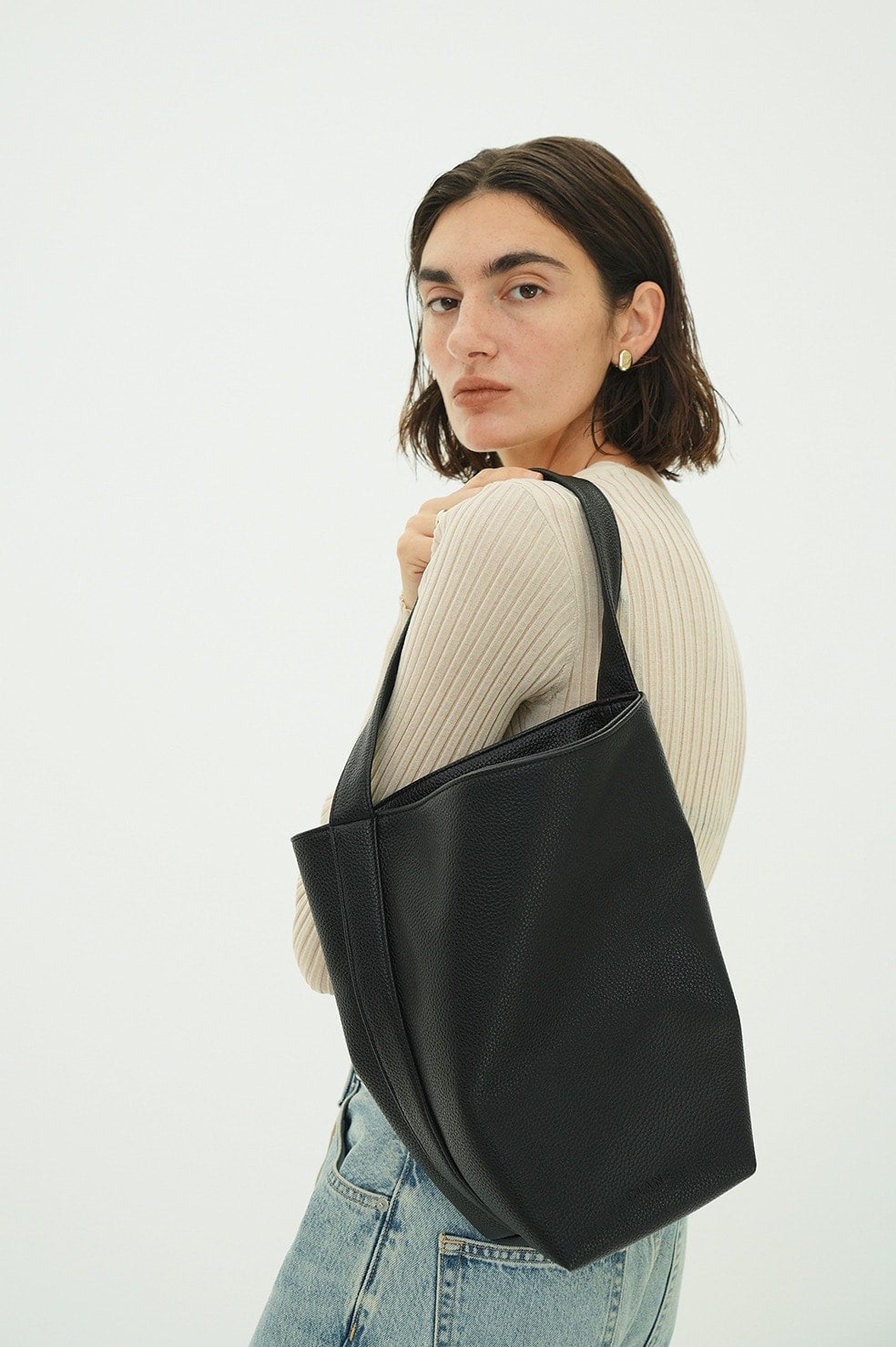 FAKE LEATHER MEDIUM TOTE BAG
