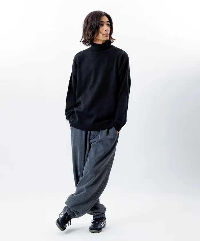 Relaxed Fit Easy Care Washable Turtleneck Knit