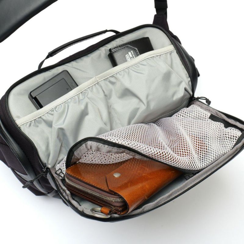BLEISURE CAMELA BAG