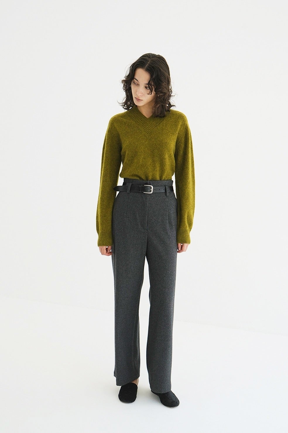 YAK V NECK KNIT TOPS