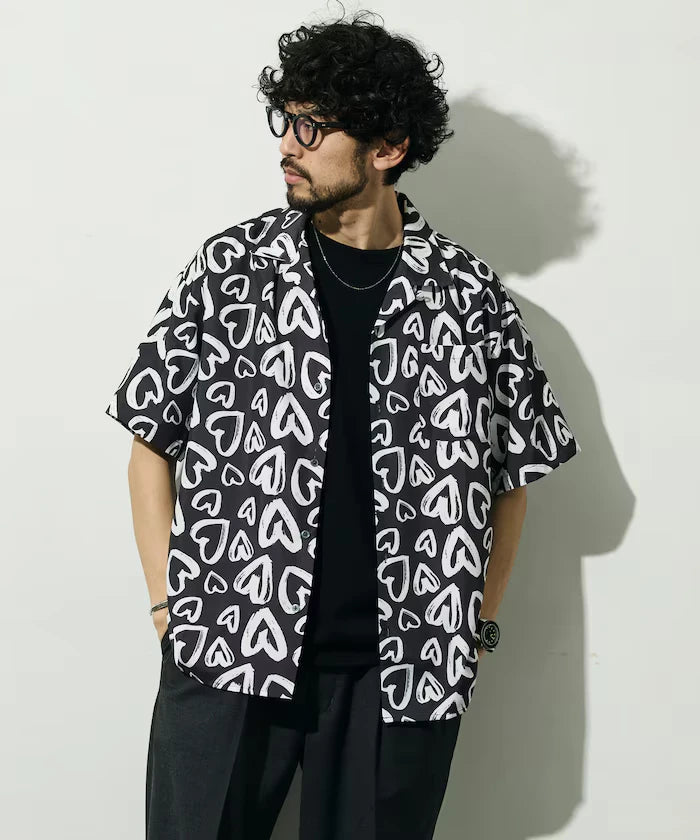 Open Collar Pattern Short Sleeve Shirt