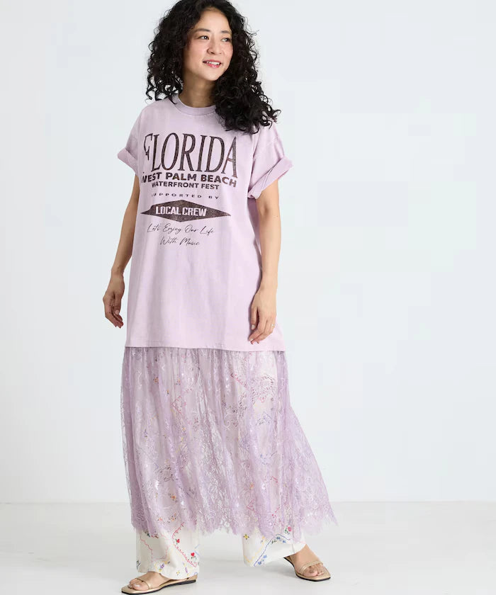 T-shirt lace docking one-piece