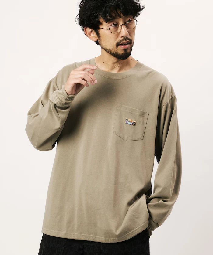 FREAK'S STORE for BEACH & FES Relax Fit One Point Logo Spindle Long Sleeve T-Shirt