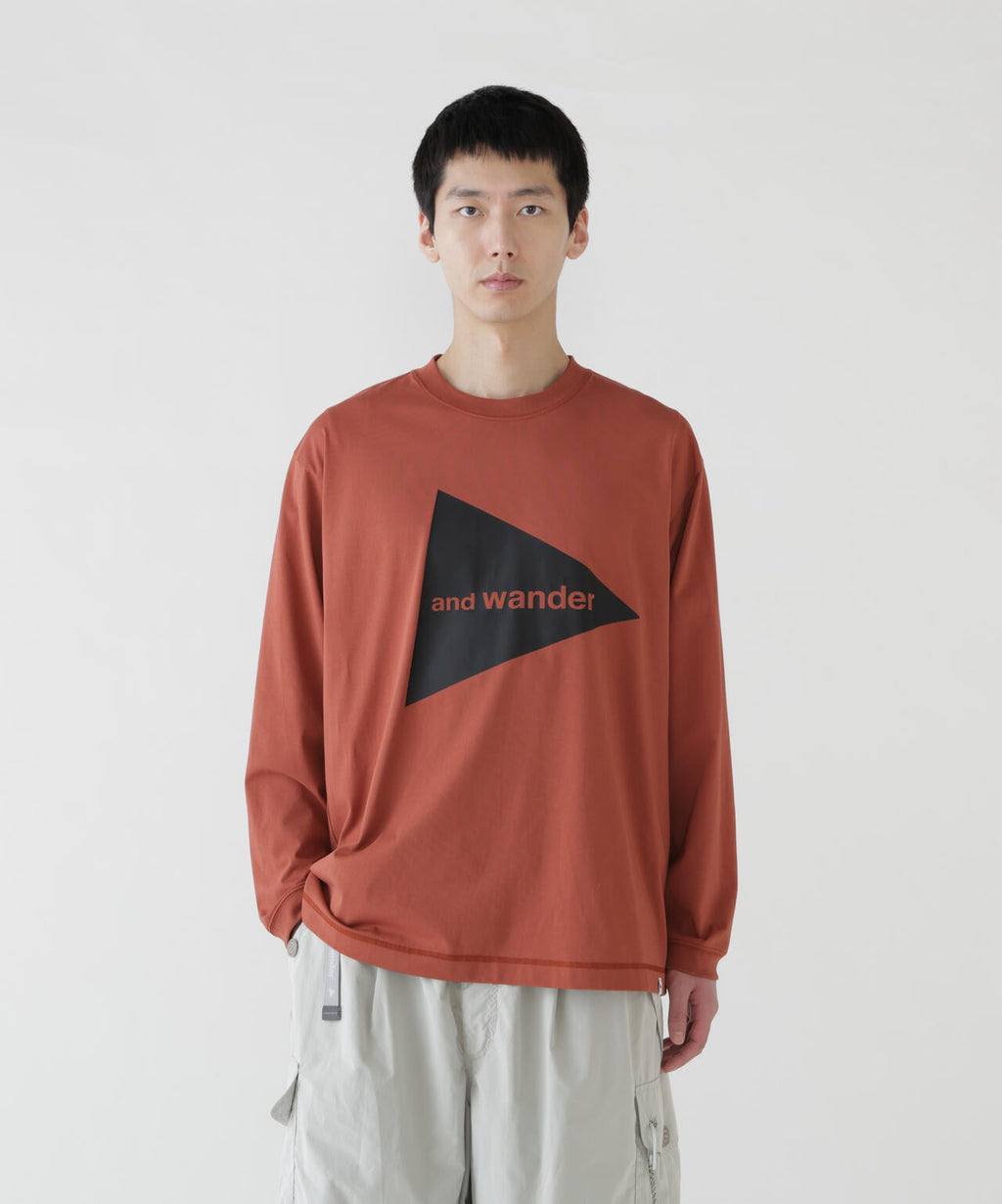 and wander big logo LS T