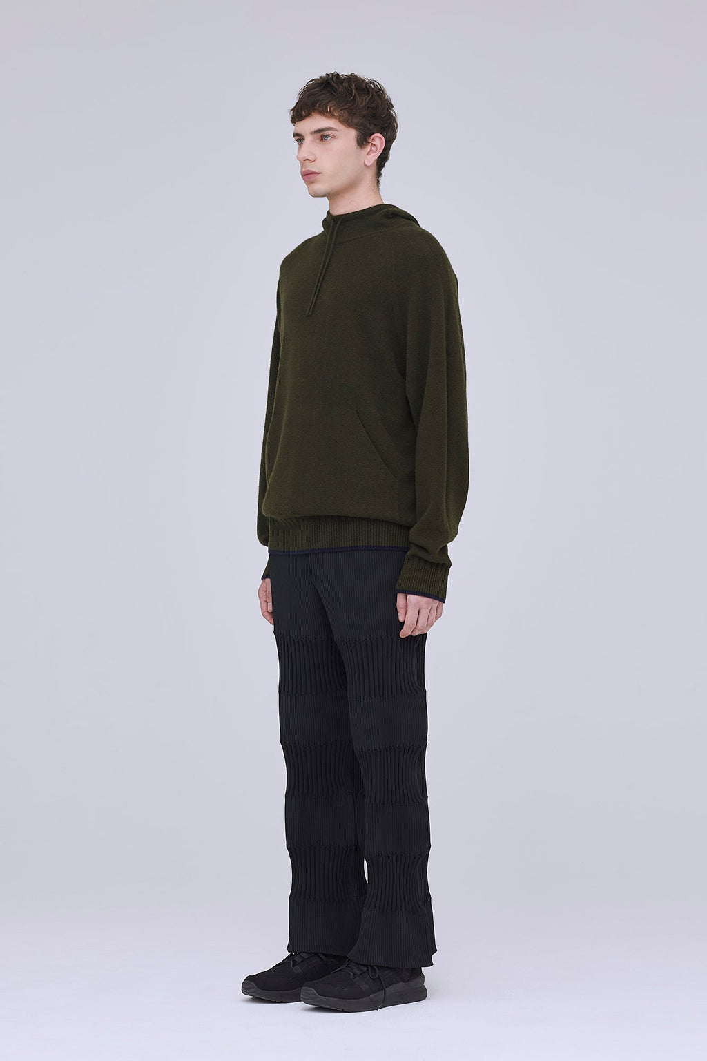 CASHMERE HOODIE TOP