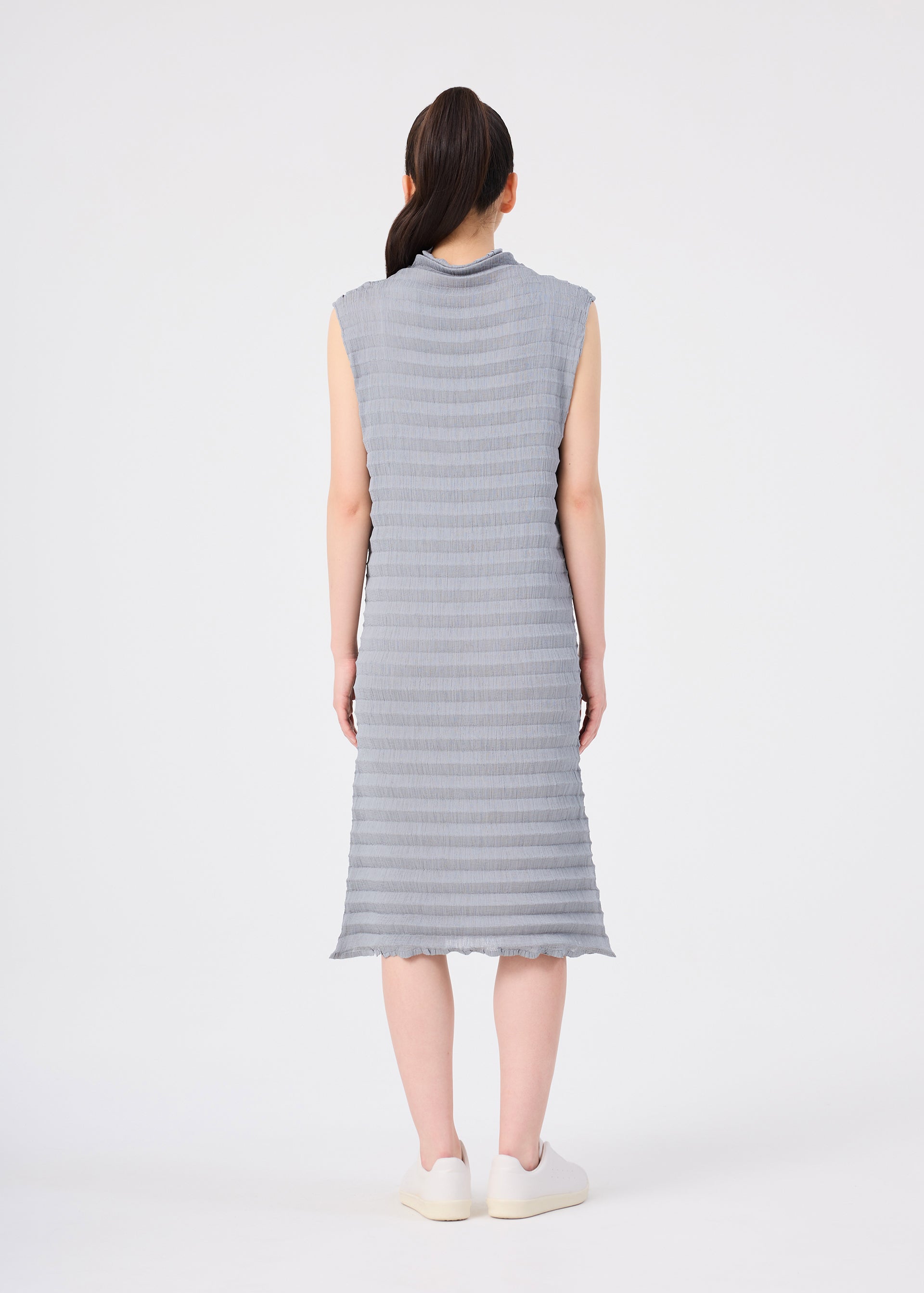 Accordion See-Through Crepe