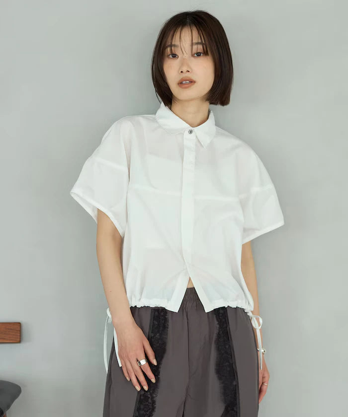Switch Short Sleeve Hem Code Blouse