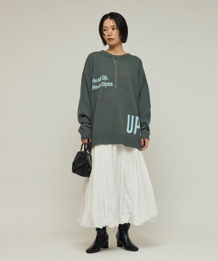 Sweat-like Lettered Knit / Jacquard Knit