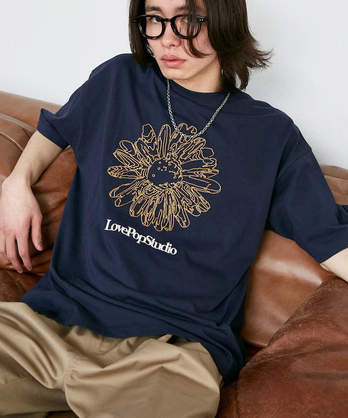 Love Pop Studio Flower Embroidery T-Shirt