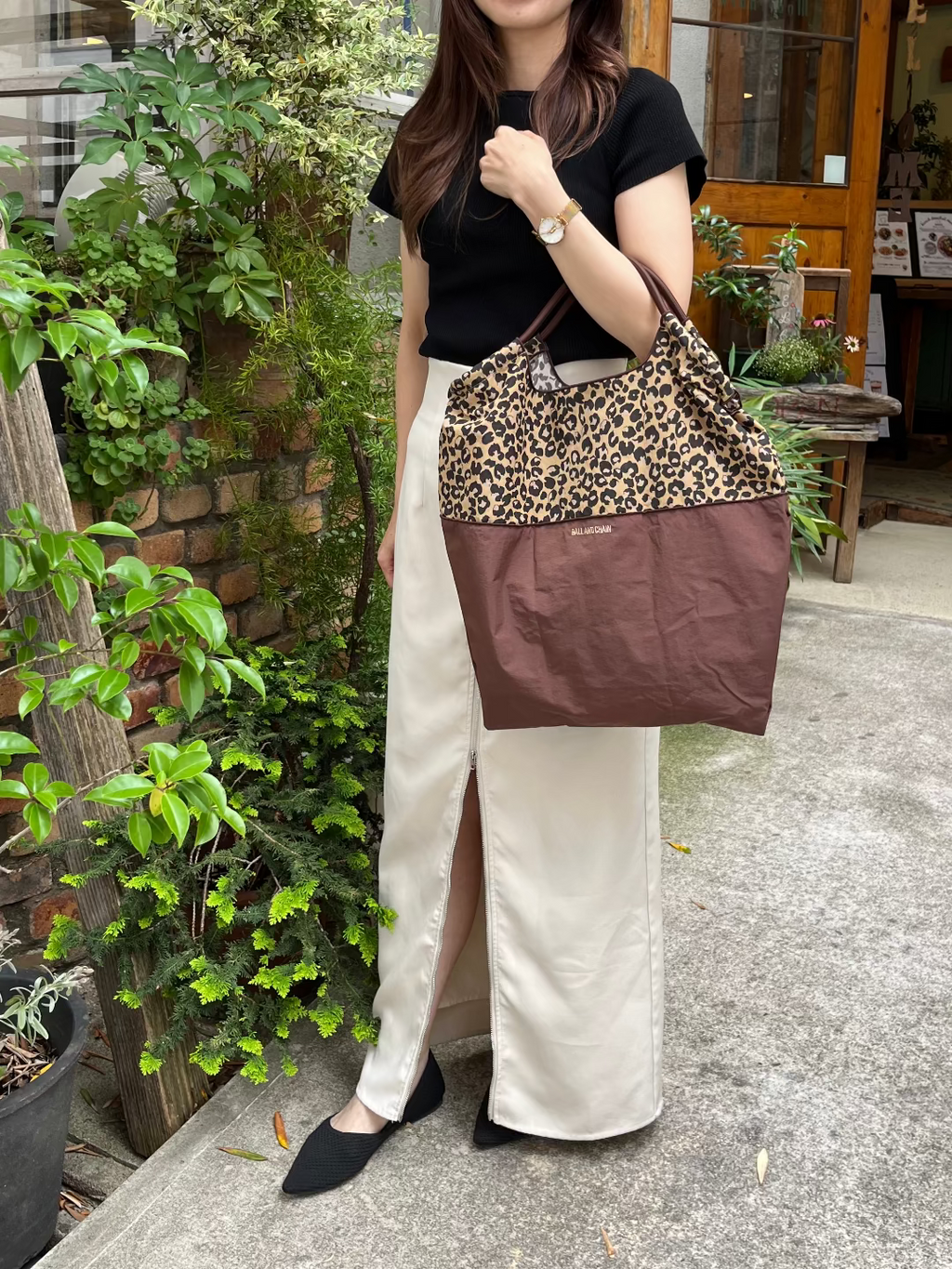 Bicolor Model (Bicolor) M#9314 LEO/BEIGE/CHOCO-301095