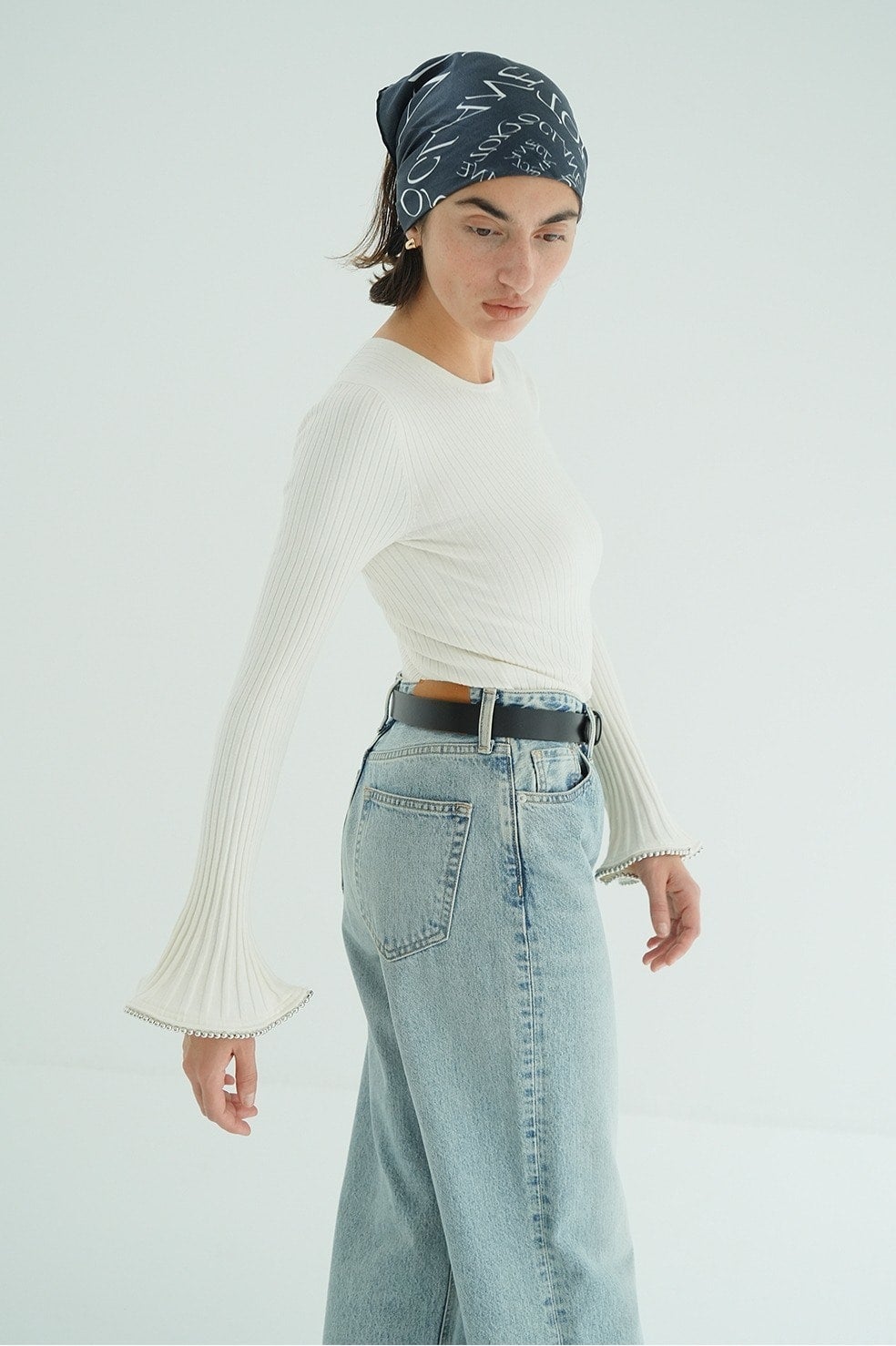 EMBELLISHED FRILL SLEEVE KNIT TOPS