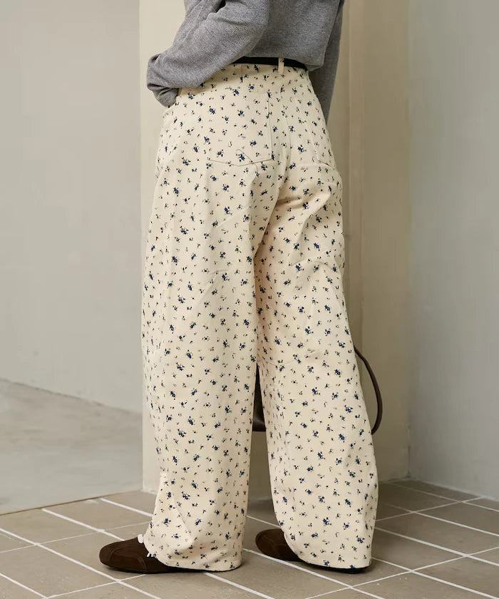 Floral Print Curved Pants Limited Edition