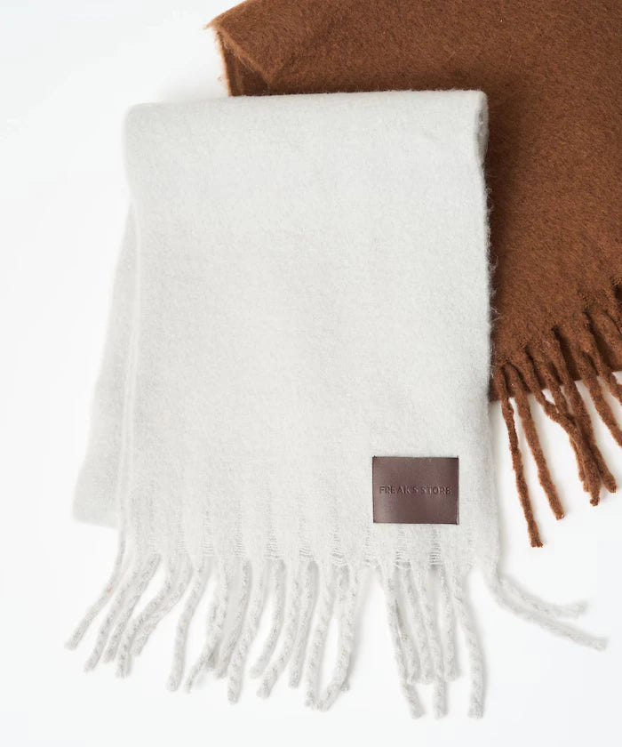 Volume Fringe Scarf