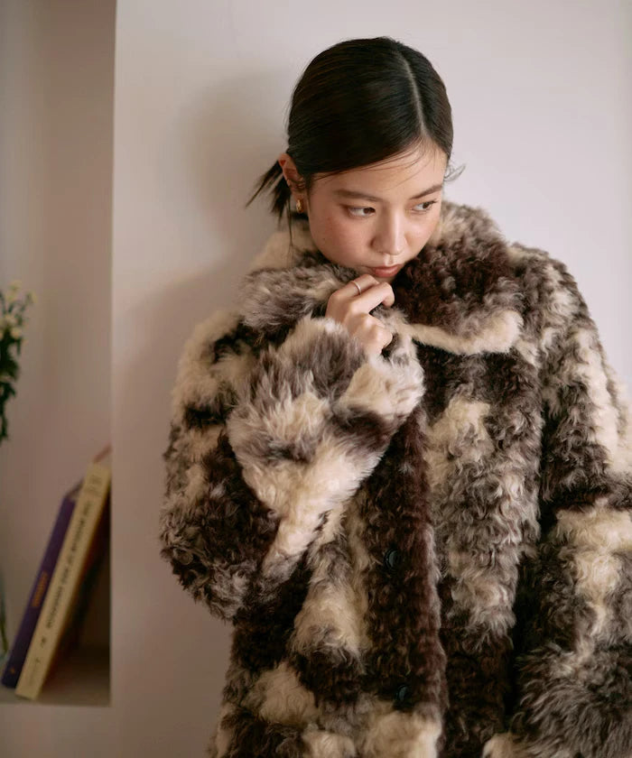 Fake Fur Mid-Length Coat / Fur Coat
