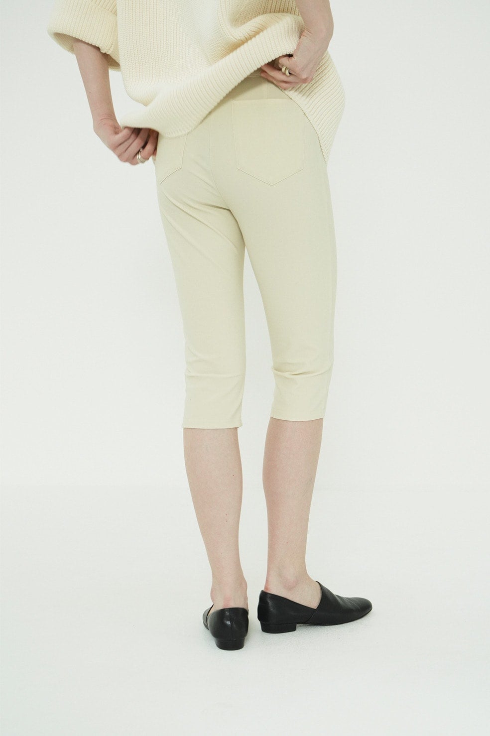 STRETCH RIB CAPRI PANTS