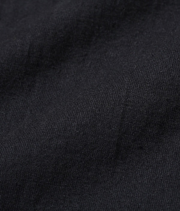 LONG SLEEVE POCKET T-SHIRT