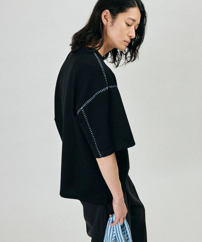 Box Silhouette Contrast Ladder Stitch Crew Neck T-Shirt