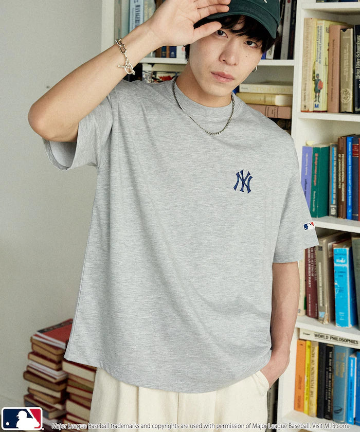 MLB Bandana Back Print T-Shirt
