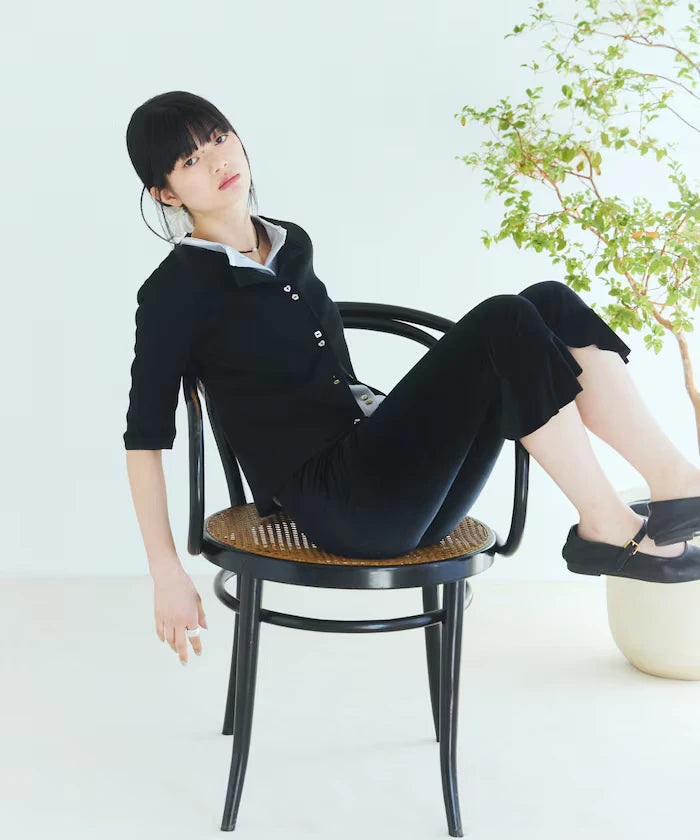 Knitted Cardigan with Variation Buttons