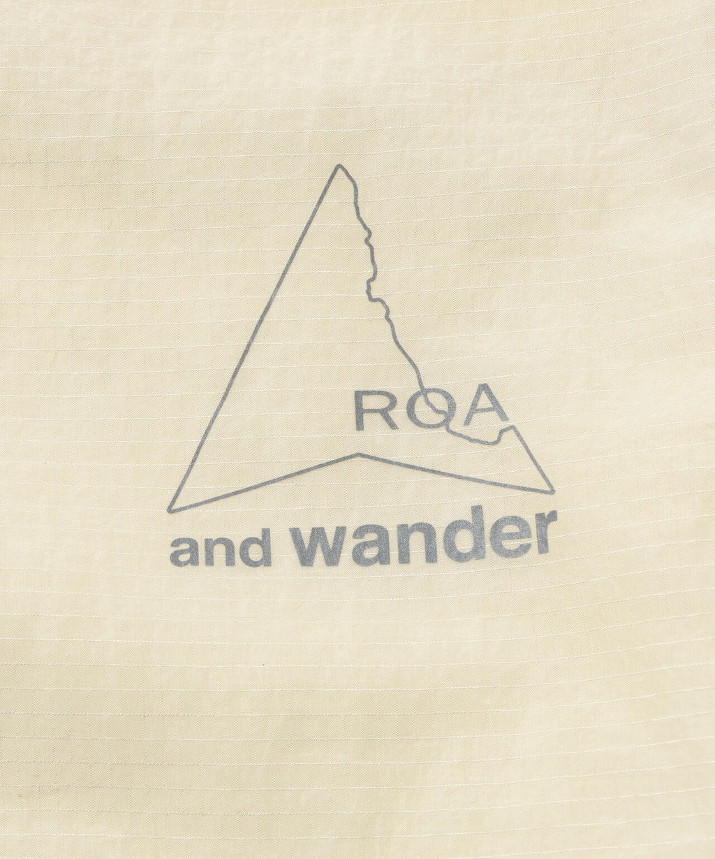 ROA × and wander  ripstop wind jacket