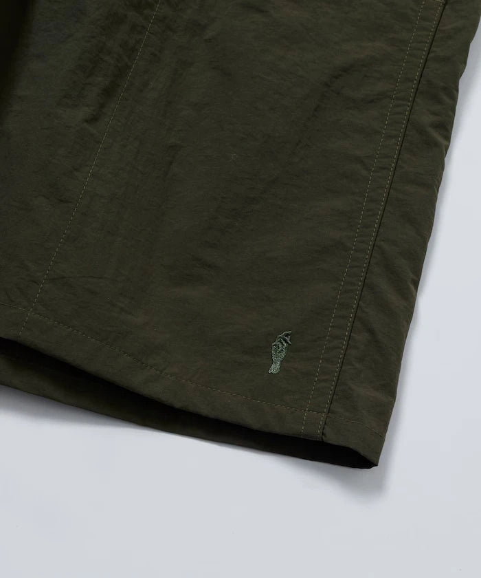 Nylon Medium Length Baggy Shorts