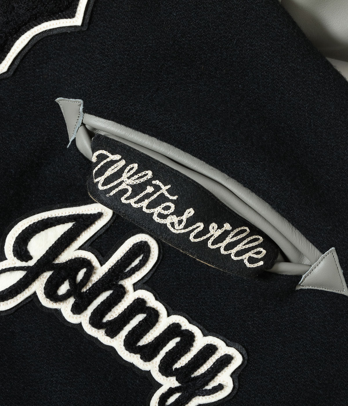 30oz. WOOL MELTON AWARD JACKET “BULLDOGS” (BLACK)