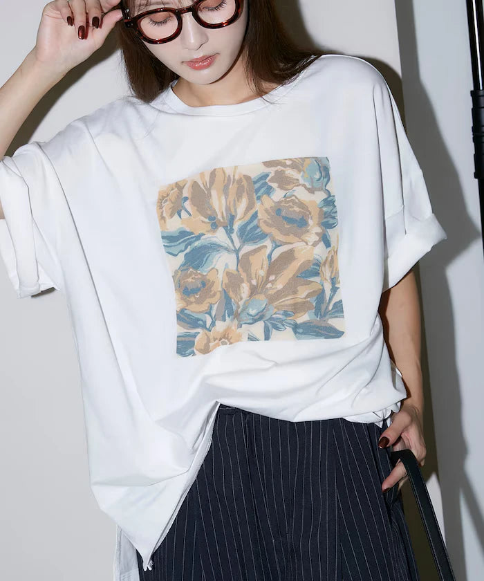 Flower Nuance Art Box Print Big Silhouette T-Shirt Limited Release