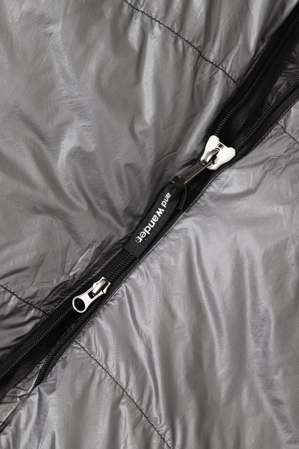 NANGA × and wander sleeping bag 500