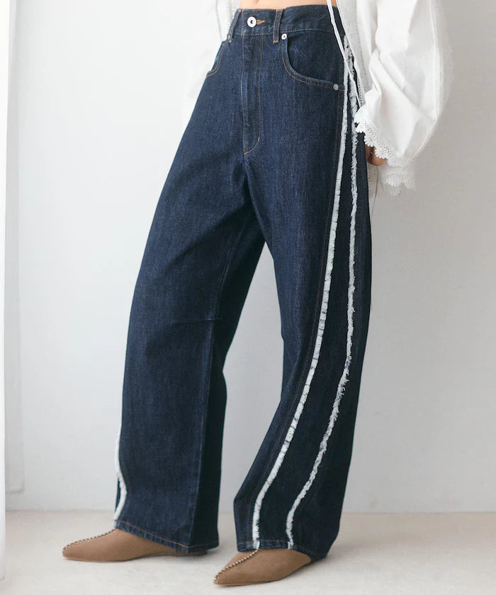 Side Fringe Curve Denim