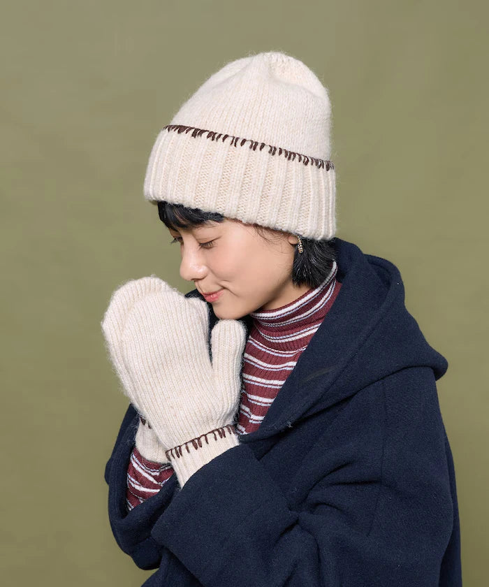 Colorful Blanket Stitch Mittens