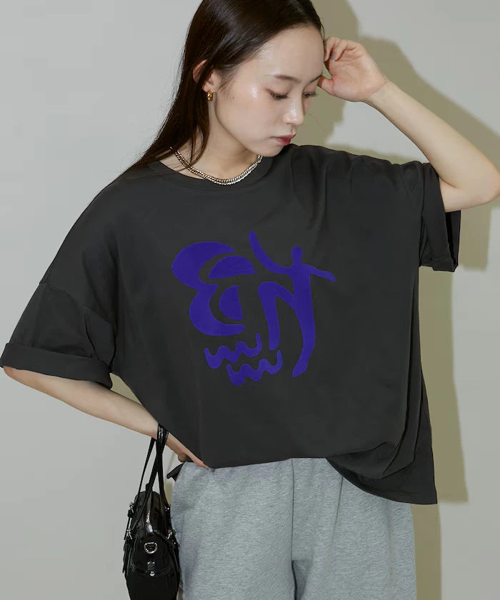 Flocky Nuance Art Big T-Shirt Limited Release
