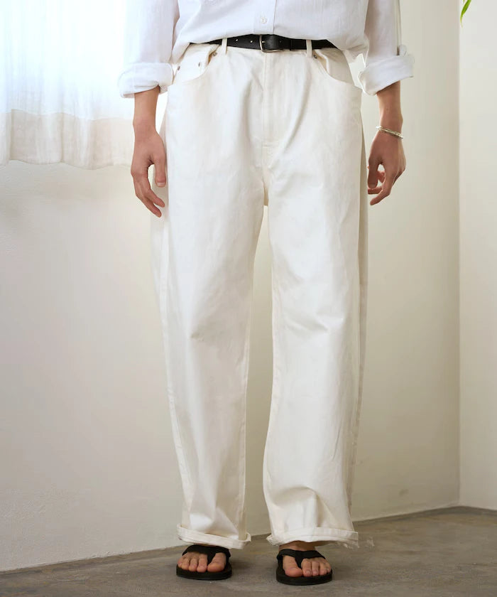 Design Tuck Japan Denim / Wide Silhouette