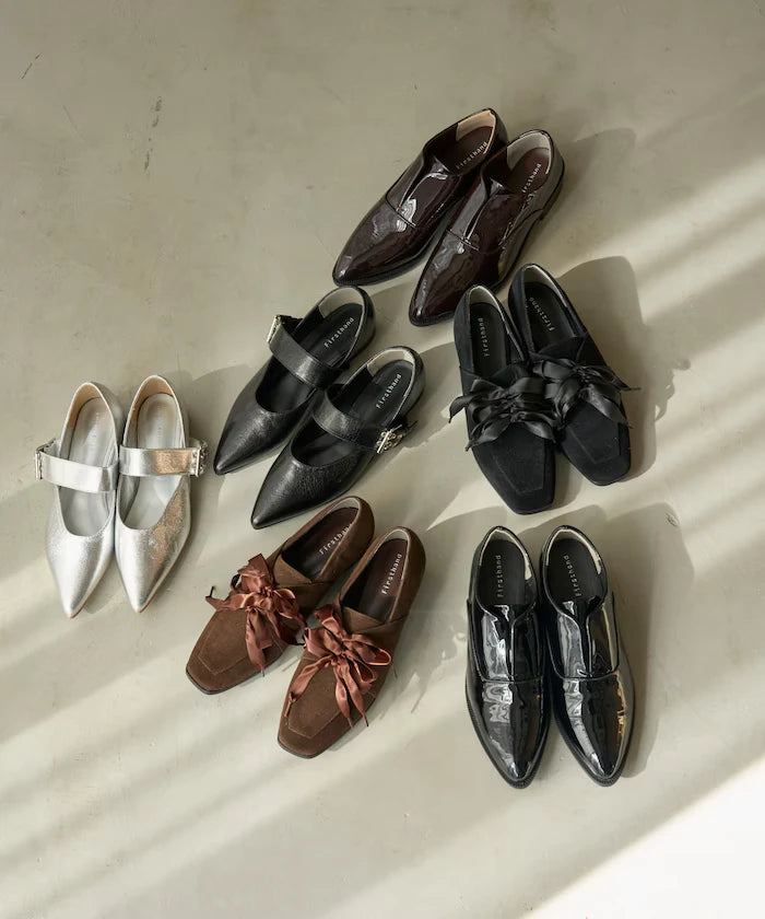 Suede-like Ribbon Lace-up Shoes (Available in sizes 22.5 to 24.5 cm)