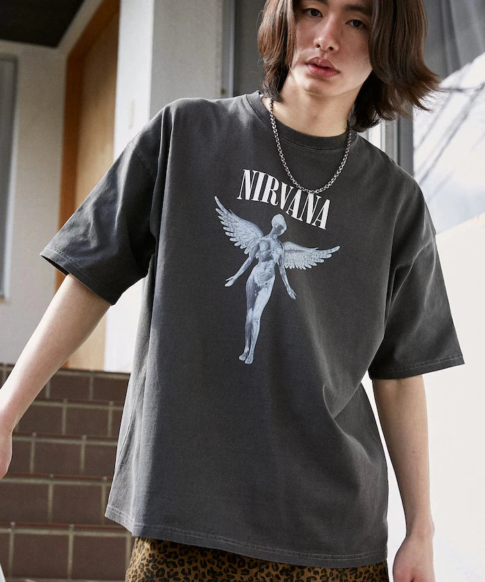 NIRVANA IN UTERO Band T-shirt Limited Edition