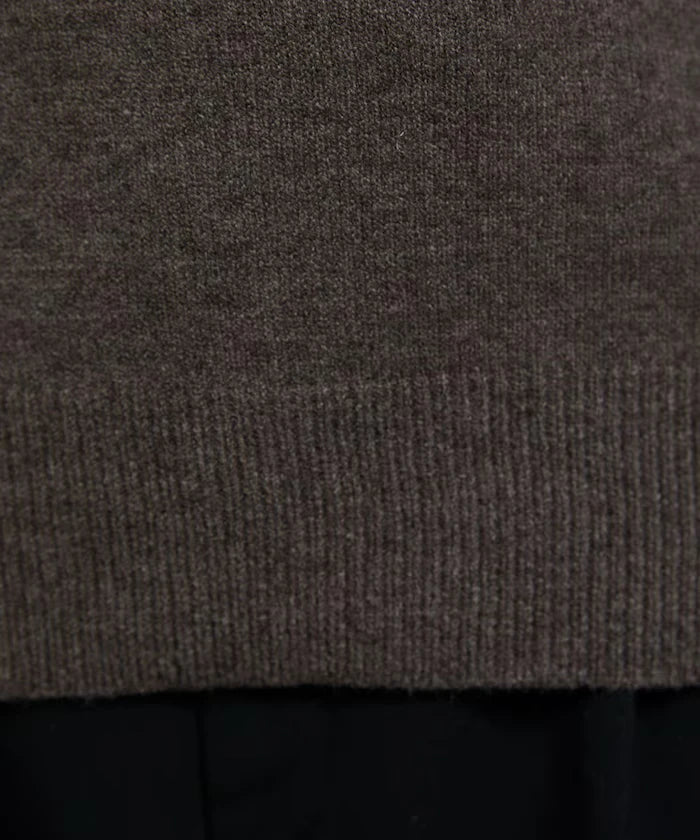 Polo knit pullover with flower motif - limited edition