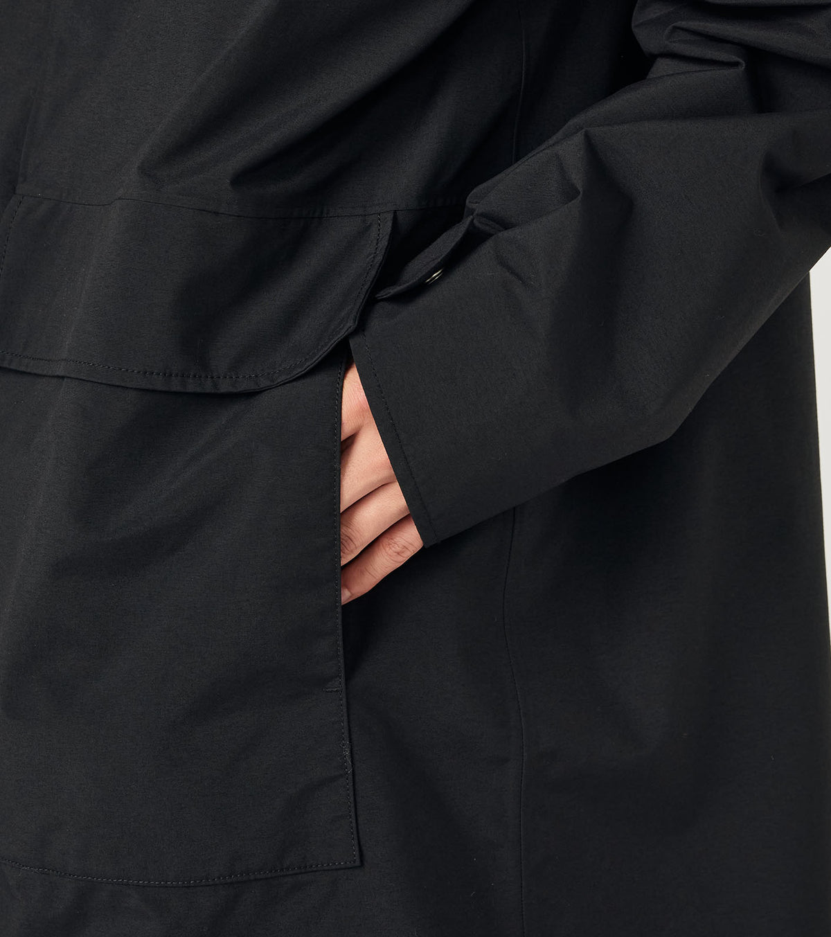 2L NYLON GORE-TEX Cruiser Coat