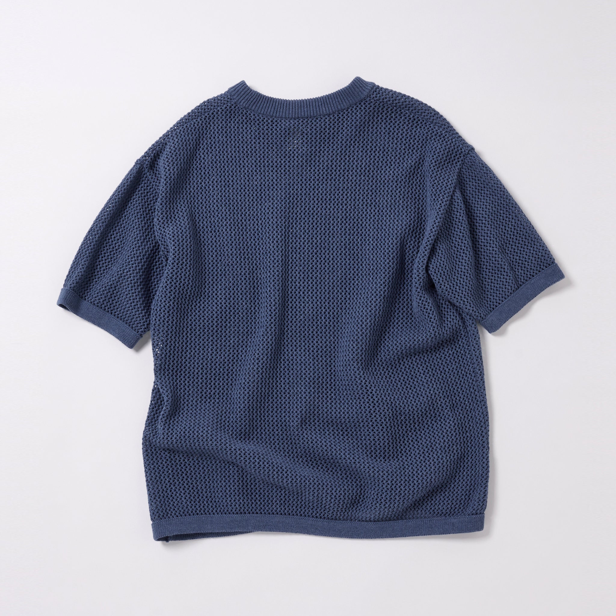 GL79317 / COTTON MESH YARN CREW NECK SHIRT