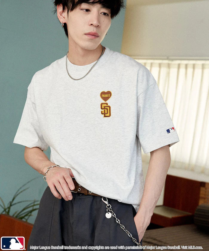 MLB One Point Heart T-Shirt