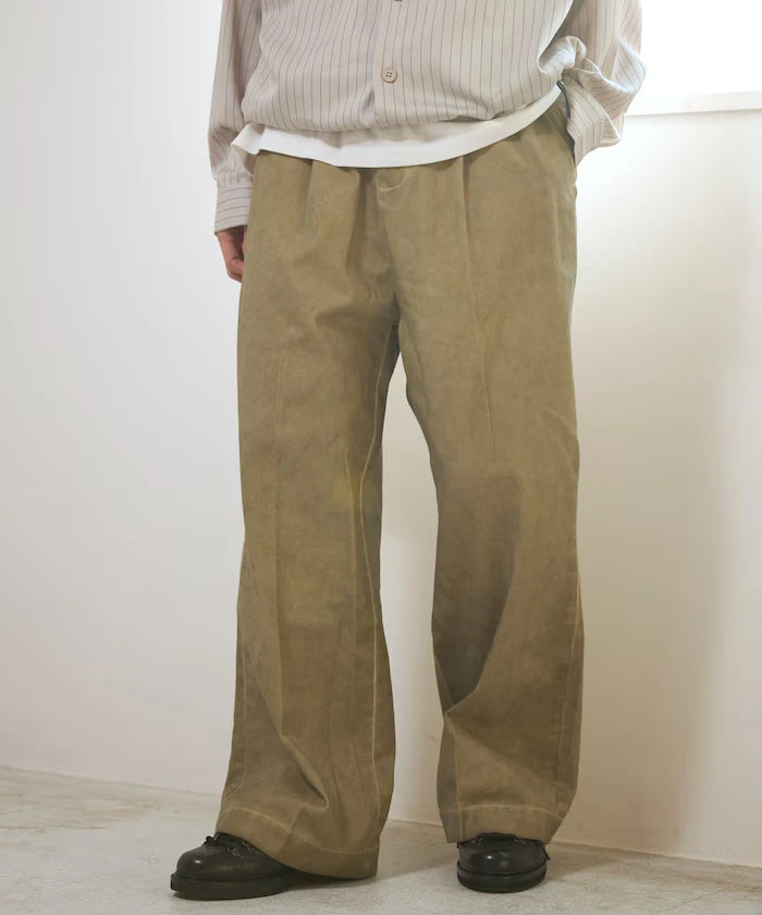 Fade processing cotton tuck wide pants