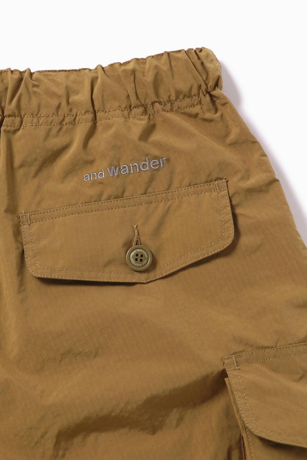 oversized cargo short pants (M)
