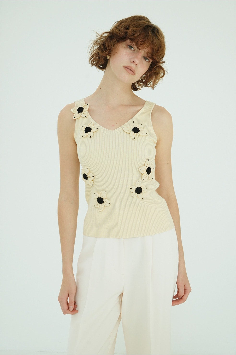 FLOWER MOTIF CAMI KNIT TOPS