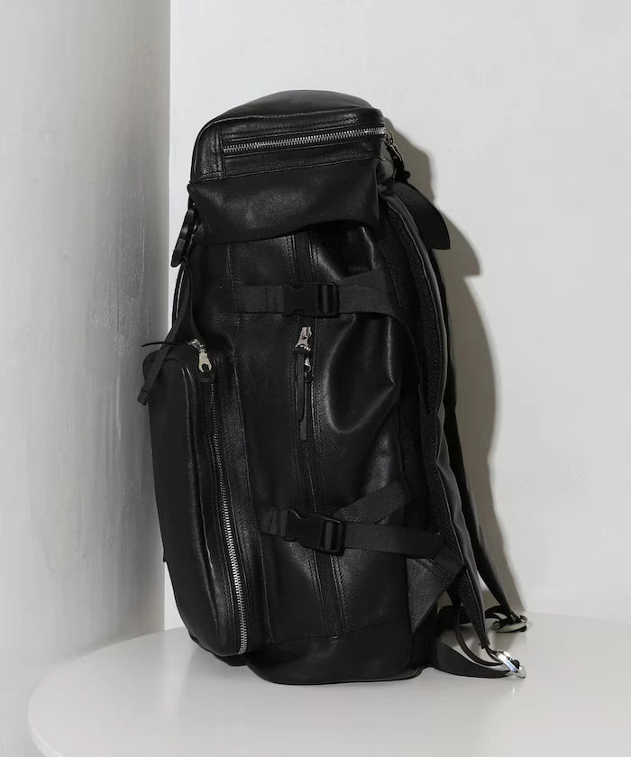 Leather Backpack L / Leather Backpack / Cowhide / Water-repellent Leather / with PC Sleeve
