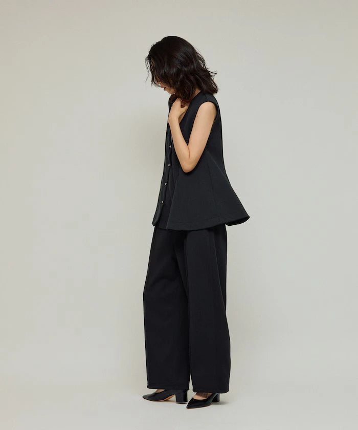 Peplum Silhouette V-Neck Gilet / Vest