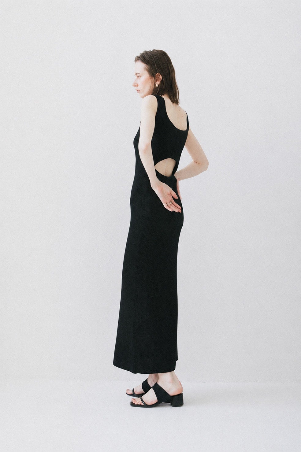 BACK OPEN KNIT ONEPIECE