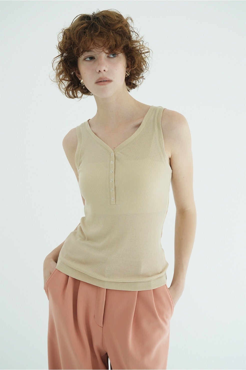 CURVED NECK LAYERED SET TOPS