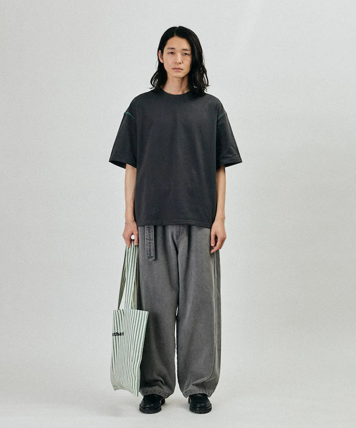 Box Silhouette Contrast Ladder Stitch Crew Neck T-Shirt