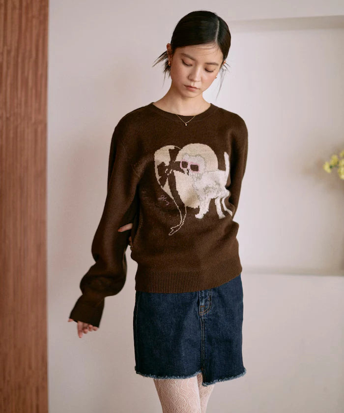 Sweat-like Animal Jacquard Knit